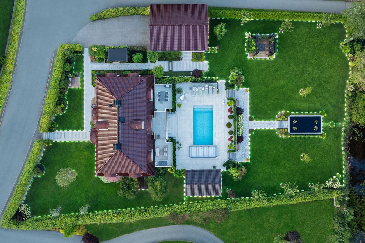 Virtual boundaries around a garden